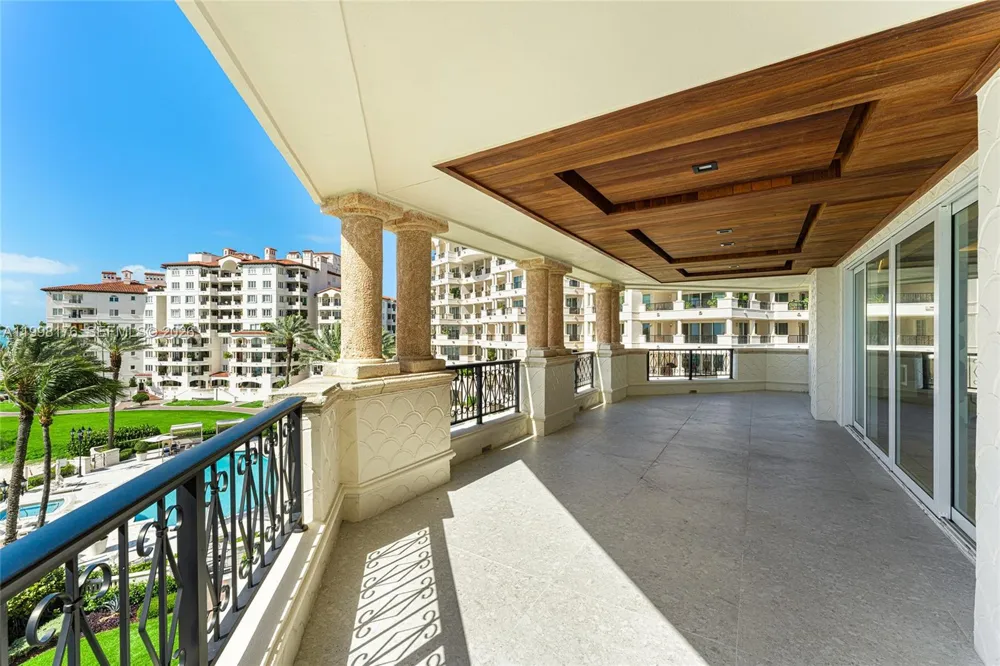 7445 Fisher Island Dr #7445 Miami Beach, FL 33109