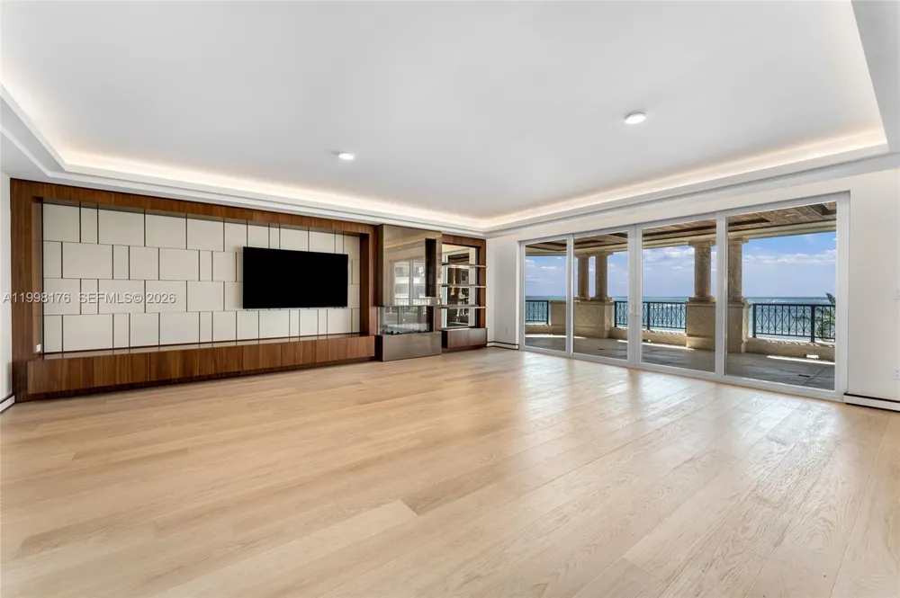 7445 Fisher Island Dr #7445 Miami Beach, FL 33109
