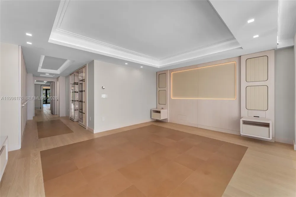 7445 Fisher Island Dr #7445 Miami Beach, FL 33109