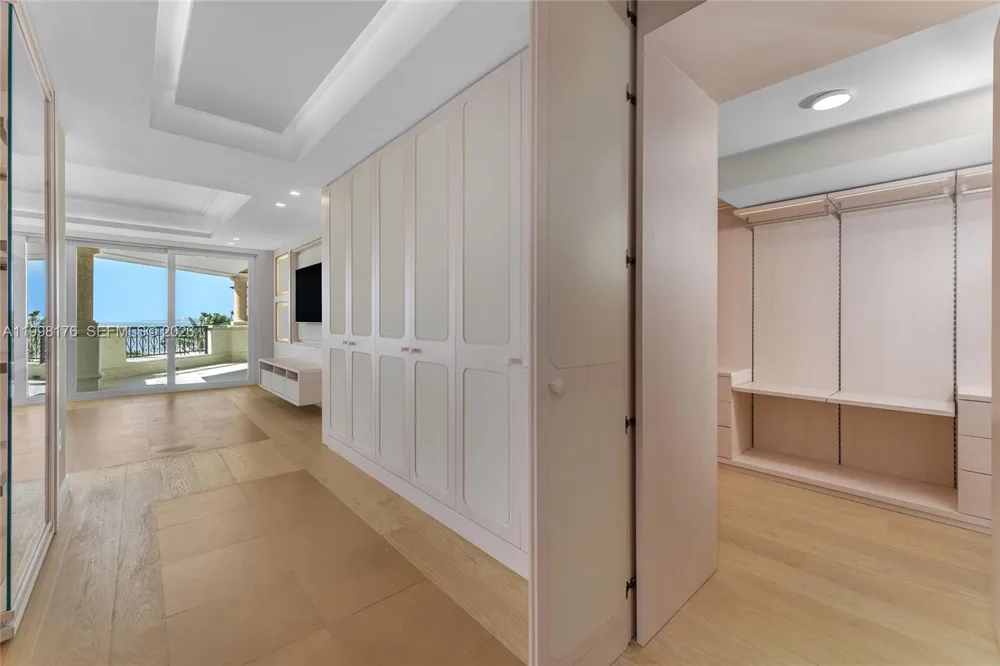 7445 Fisher Island Dr #7445 Miami Beach, FL 33109