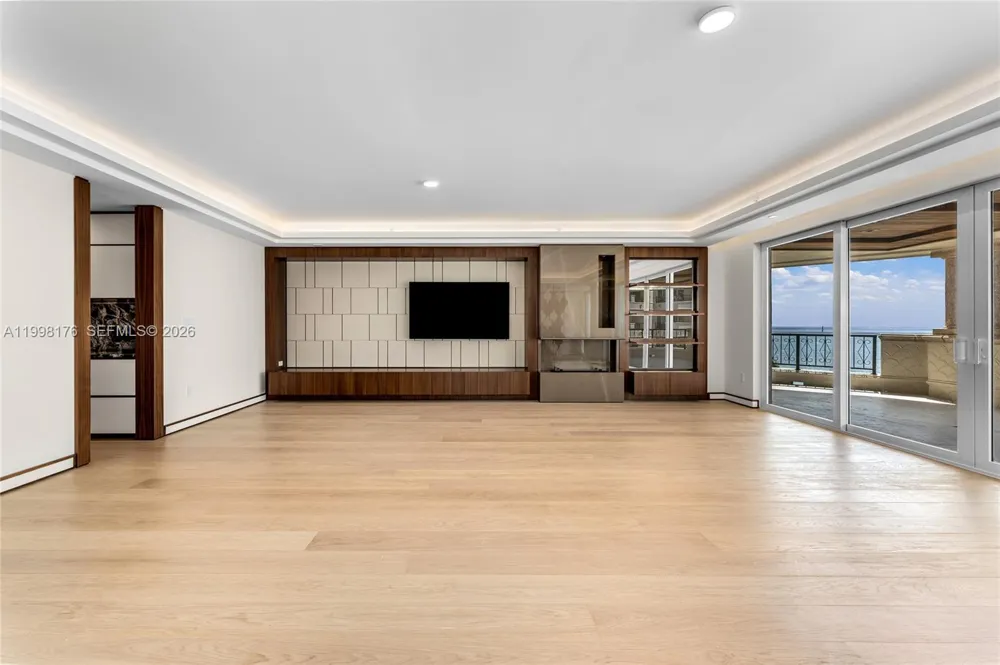 7445 Fisher Island Dr #7445 Miami Beach, FL 33109