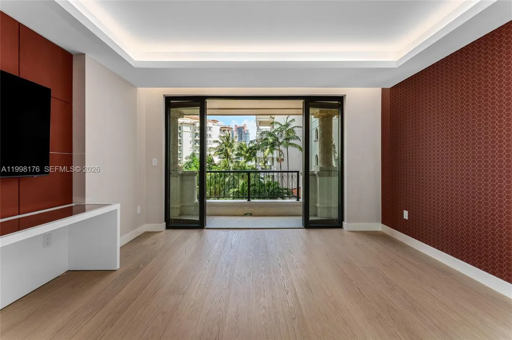 7445 Fisher Island Dr #7445 Miami Beach, FL 33109