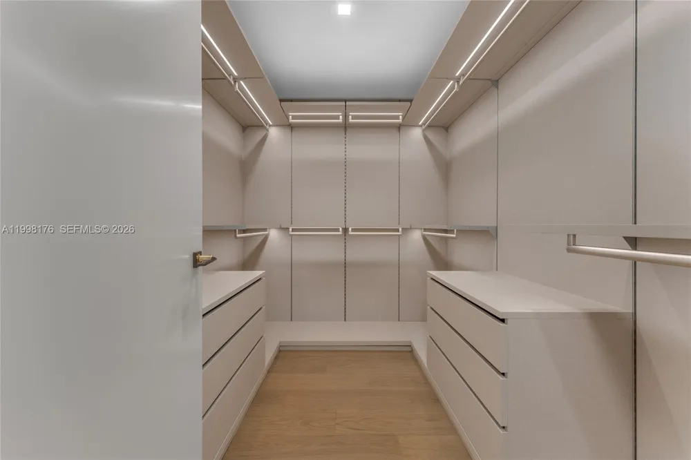 7445 Fisher Island Dr #7445 Miami Beach, FL 33109