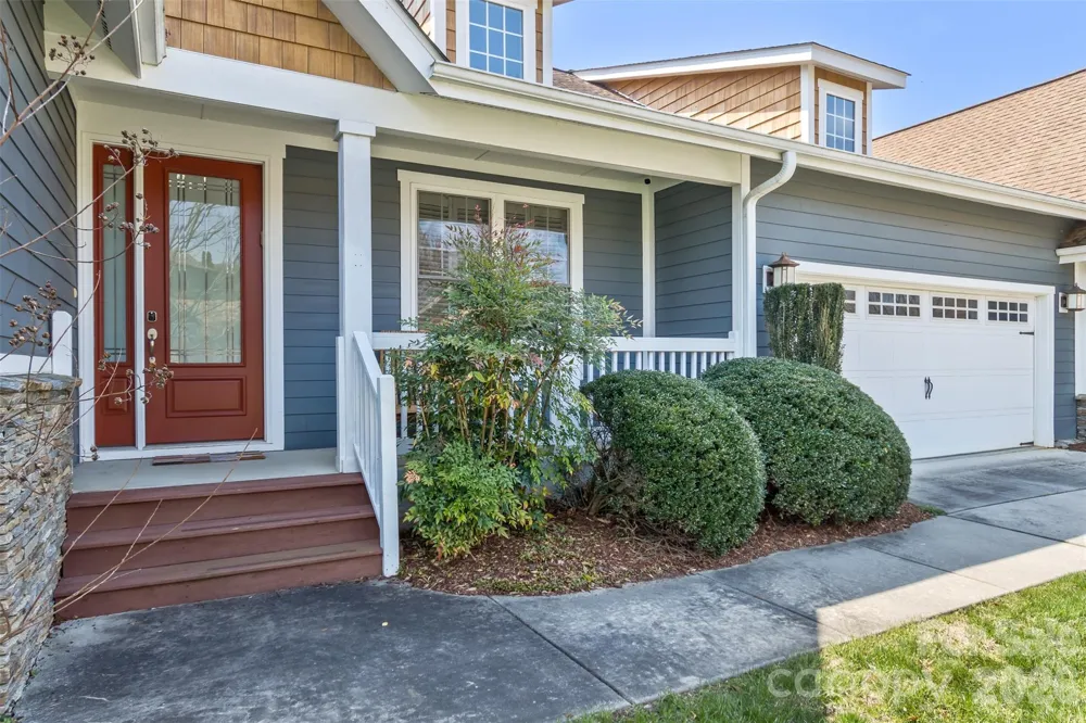 37 Creekside View Drive Asheville, NC 28804