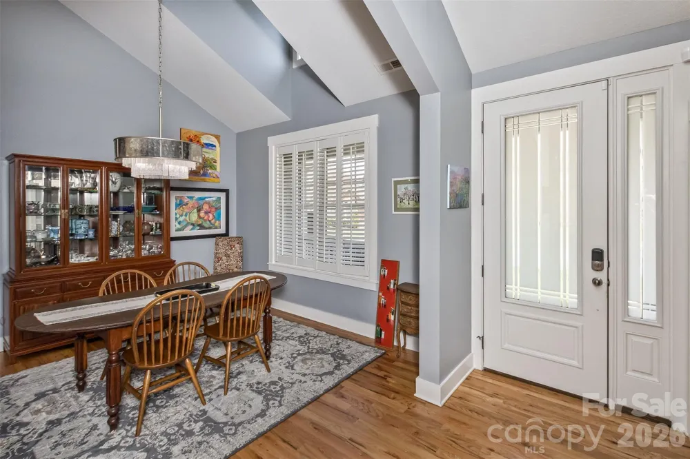 37 Creekside View Drive Asheville, NC 28804