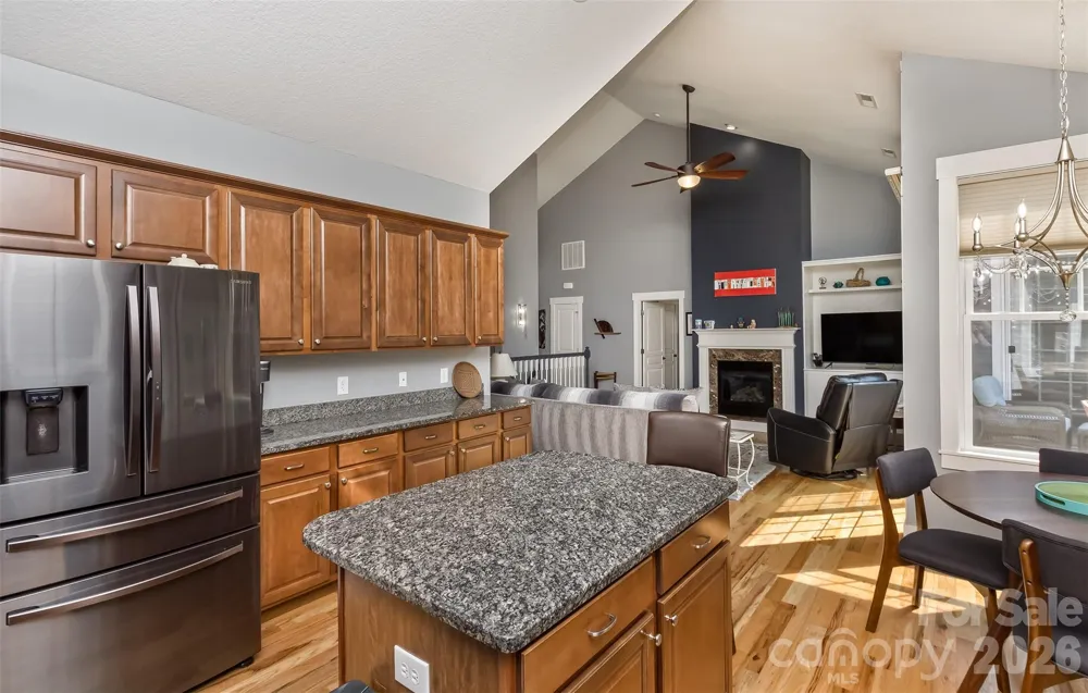 37 Creekside View Drive Asheville, NC 28804