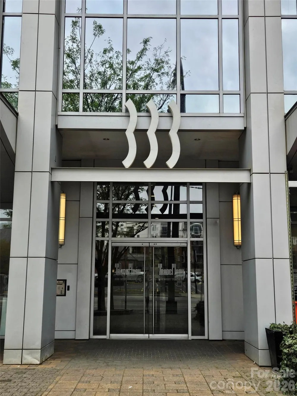 333 W Trade Street #1202 Charlotte, NC 28202