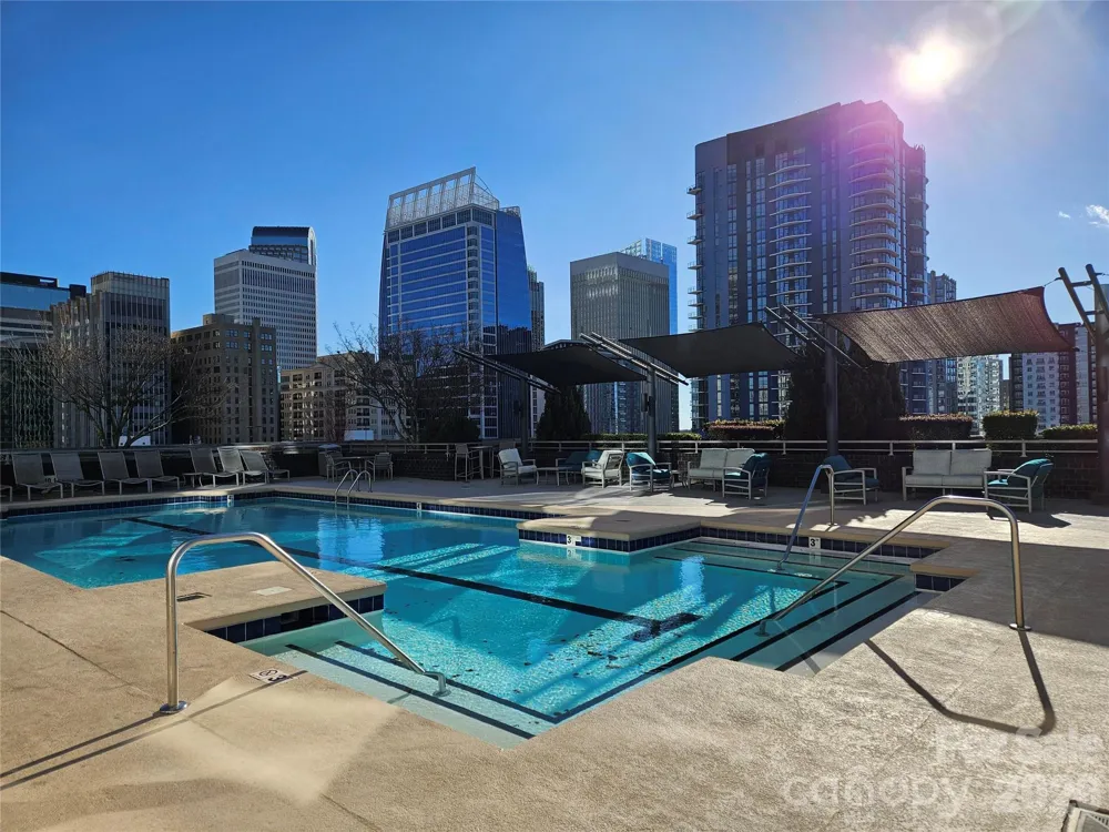 333 W Trade Street #1202 Charlotte, NC 28202