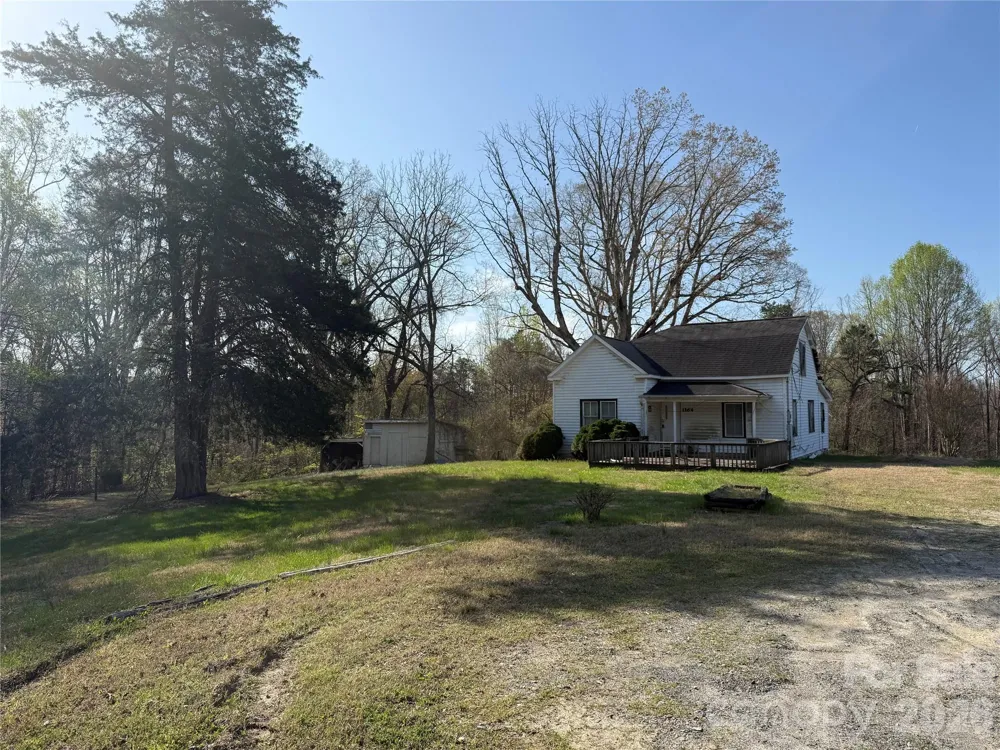 1164 Robert C Kellam Road Pinnacle, NC 27043