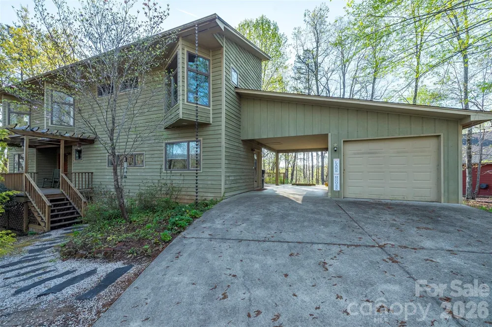 171 Wilson Court Lake Lure, NC 28746