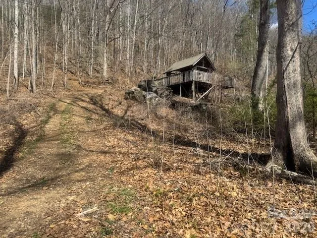 446 Rocky Fork Road Burnsville, NC 28714