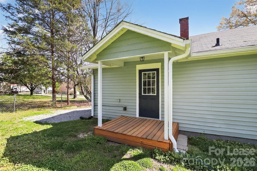 510 S 12th Street #B Bessemer City, NC 28016