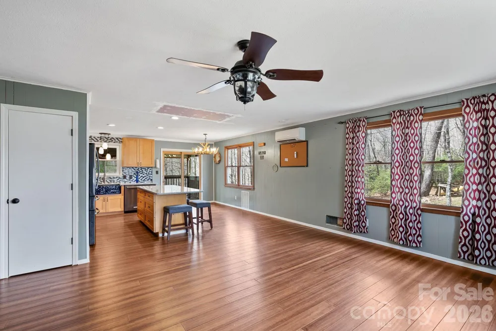 288 Willow Lane Rosman, NC 28772