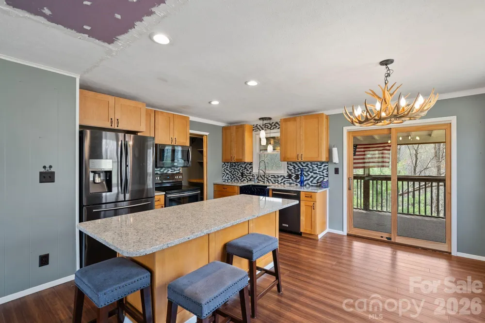 288 Willow Lane Rosman, NC 28772