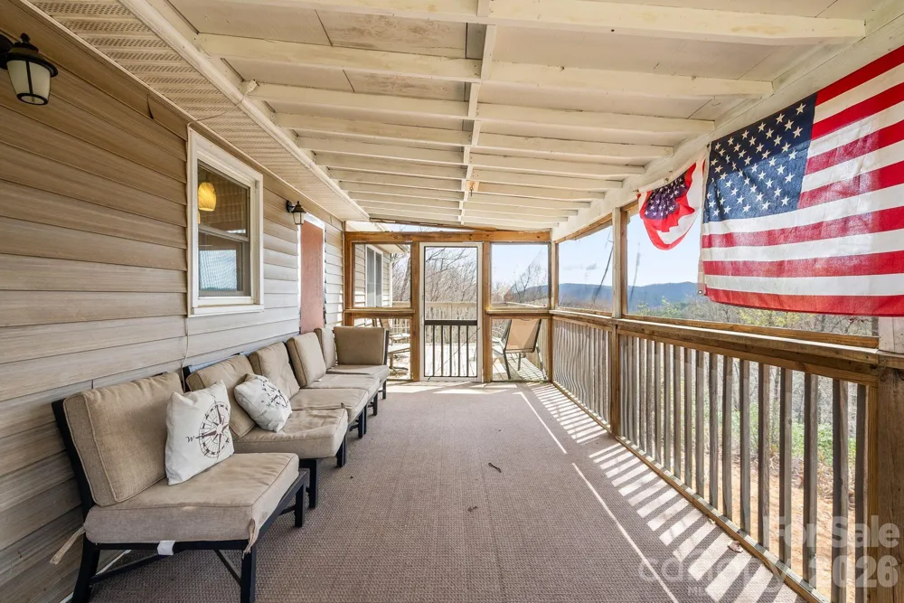288 Willow Lane Rosman, NC 28772