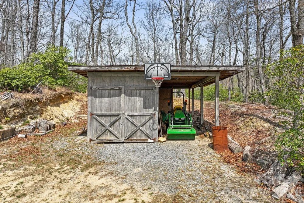 288 Willow Lane Rosman, NC 28772