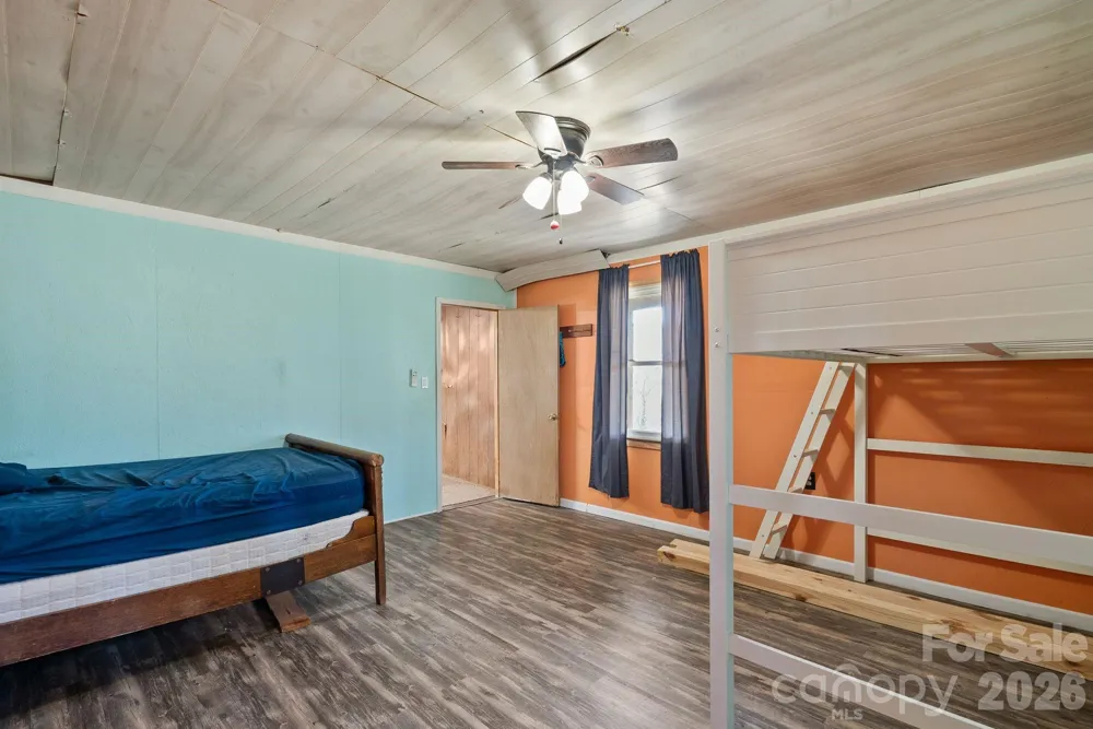 288 Willow Lane Rosman, NC 28772