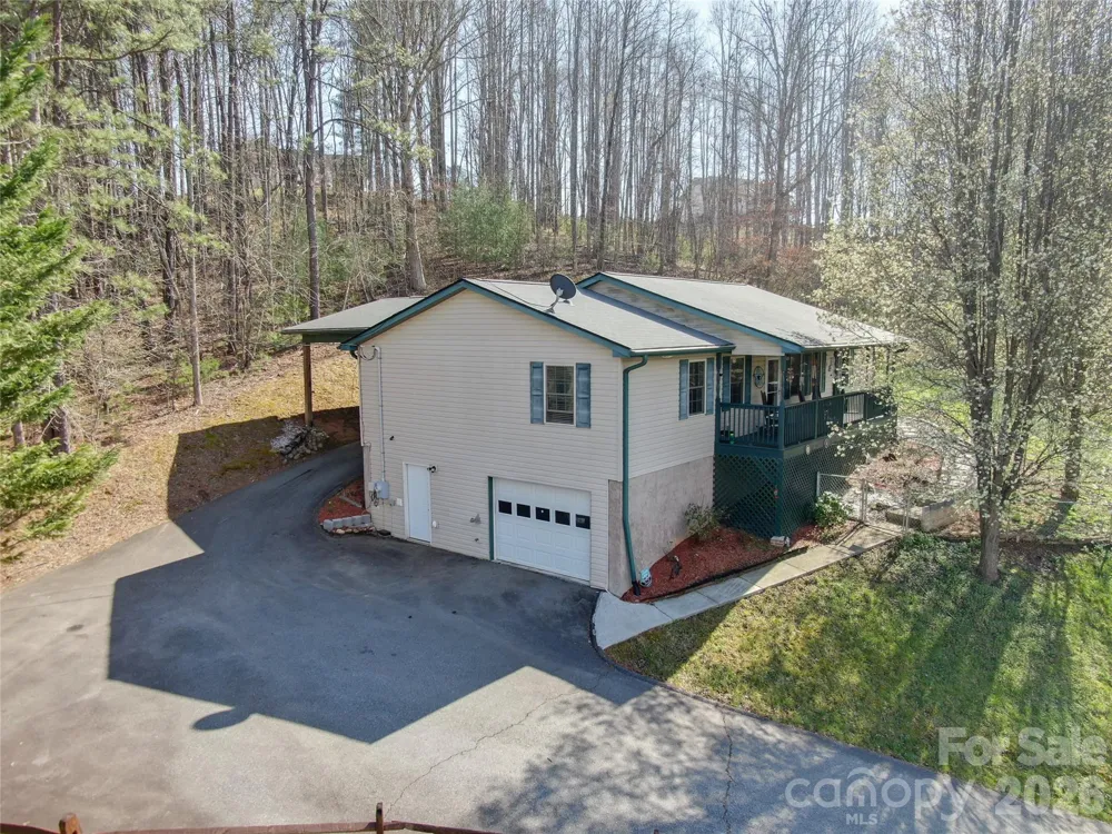 335 Icenhower Road Leicester, NC 28748