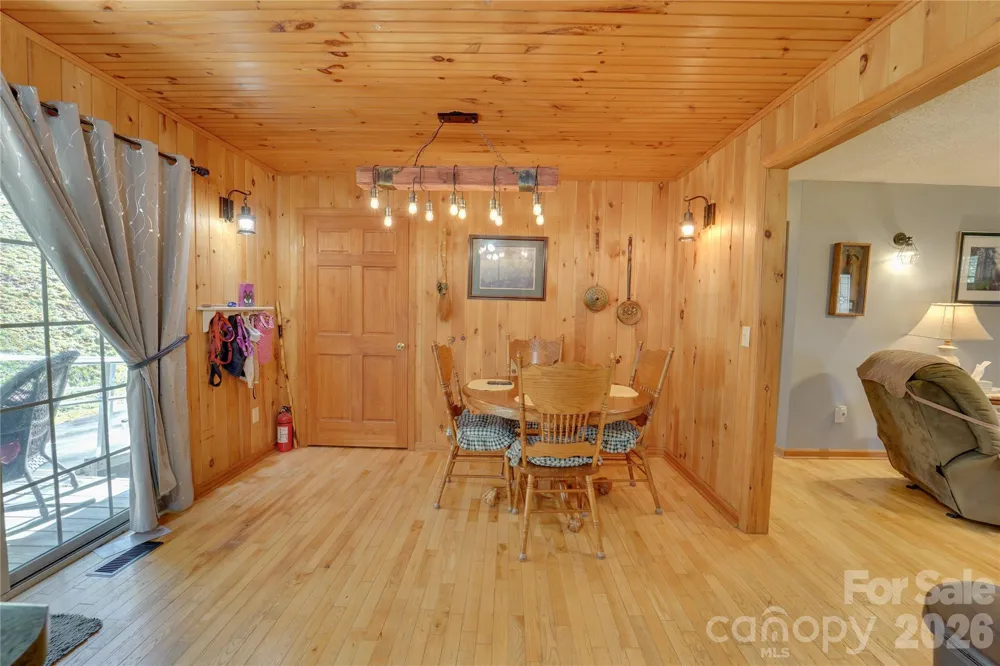 335 Icenhower Road Leicester, NC 28748