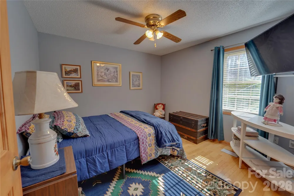 335 Icenhower Road Leicester, NC 28748
