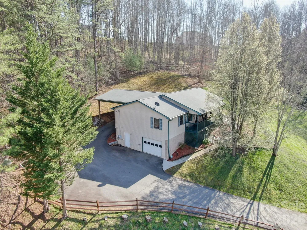 335 Icenhower Road Leicester, NC 28748