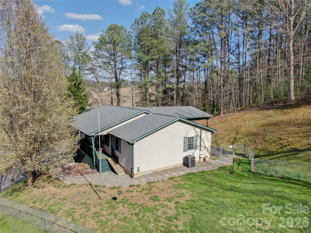 335 Icenhower Road Leicester, NC 28748