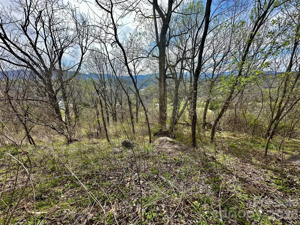 000 Sunset Mountain Road #12 Bakersville, NC 28705