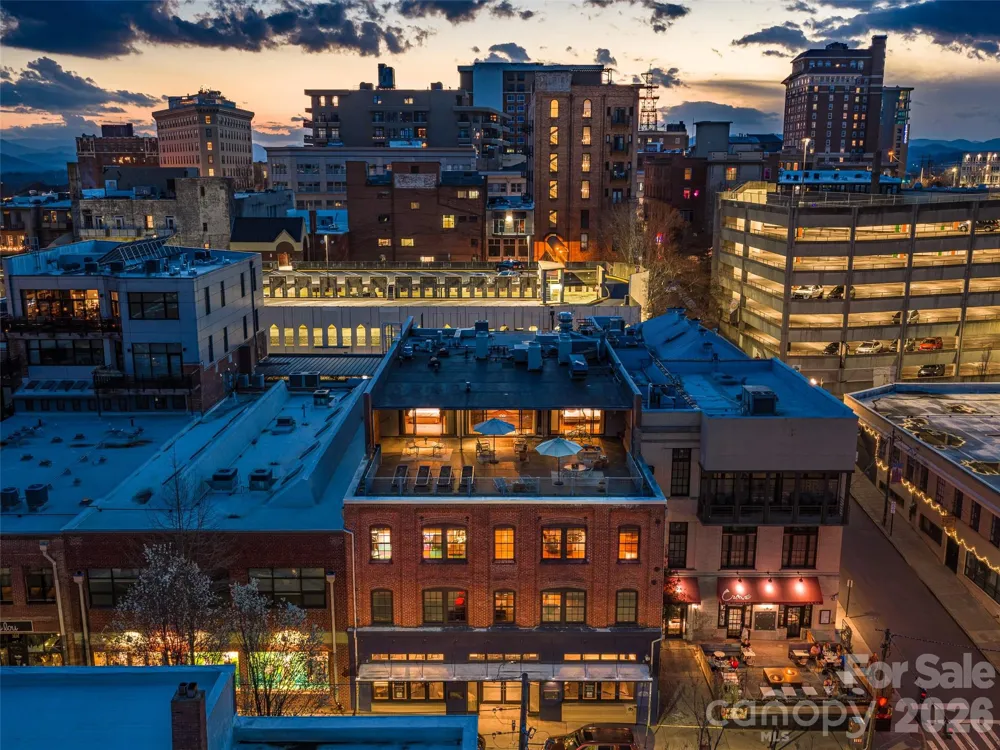 23 Rankin Avenue #302 Asheville, NC 28801