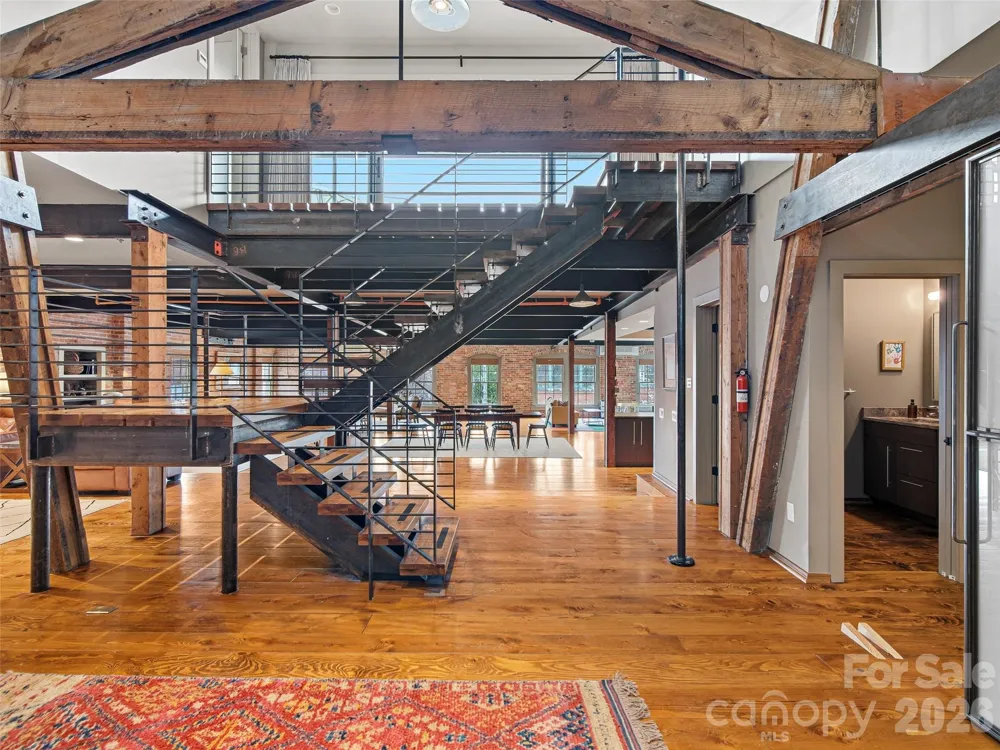 23 Rankin Avenue #302 Asheville, NC 28801