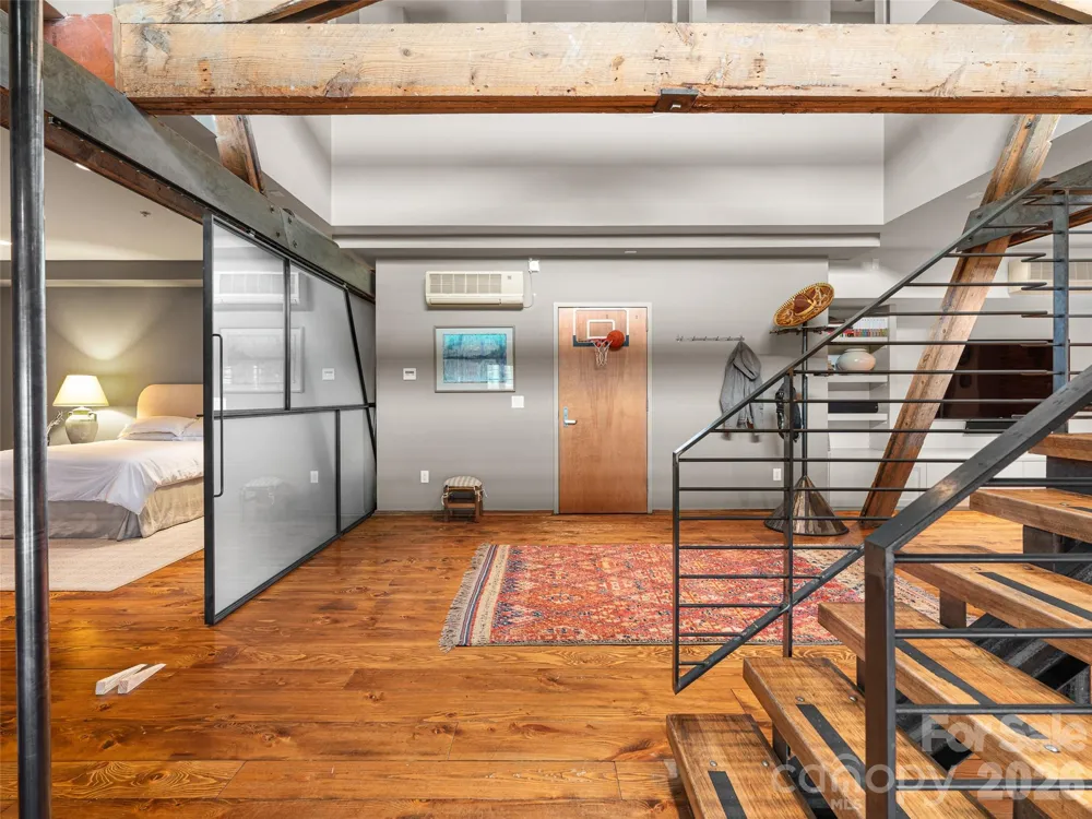 23 Rankin Avenue #302 Asheville, NC 28801