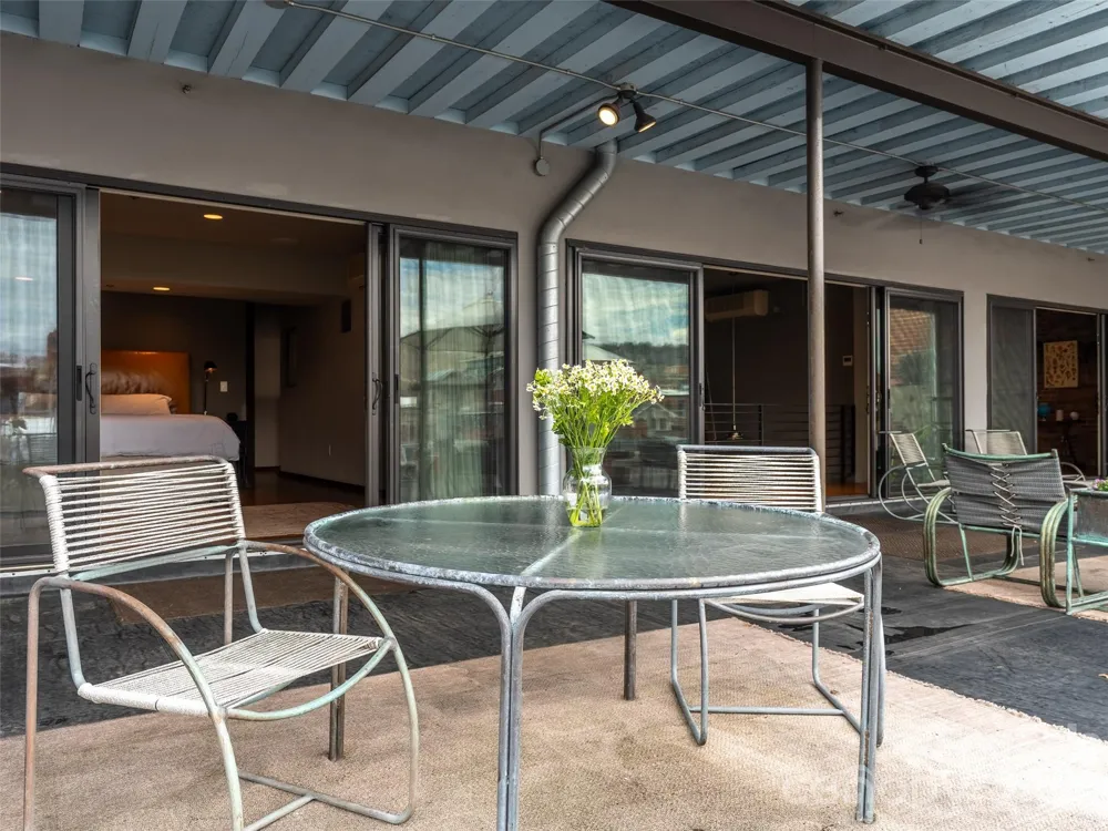 23 Rankin Avenue #302 Asheville, NC 28801
