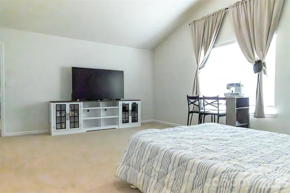 228 Ridgeview Lane Mars Hill, NC 28754