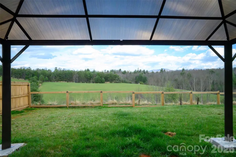 228 Ridgeview Lane Mars Hill, NC 28754