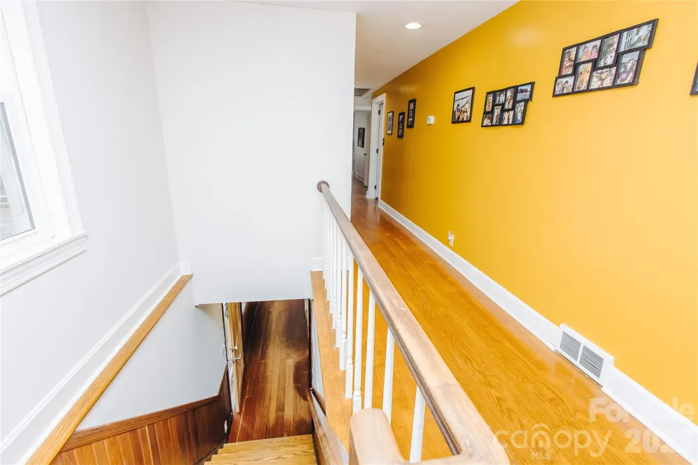 56 E Glenview Street Marion, NC 28752
