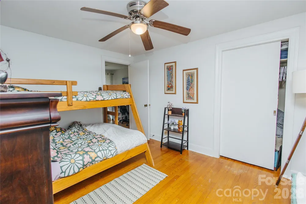 56 E Glenview Street Marion, NC 28752