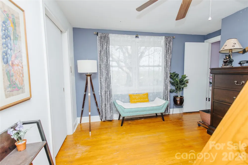 56 E Glenview Street Marion, NC 28752