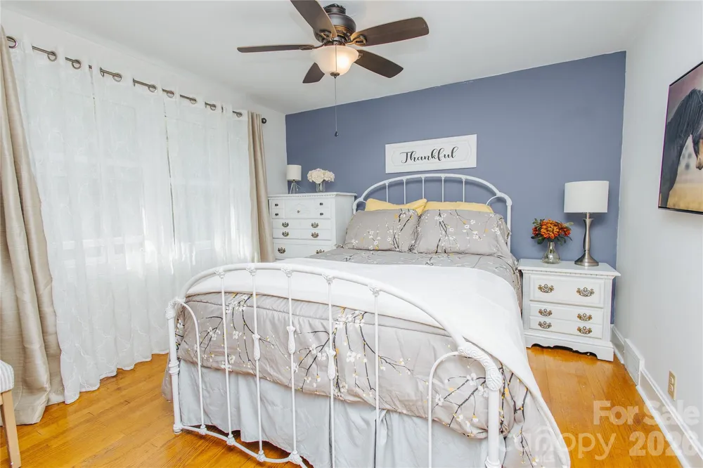 56 E Glenview Street Marion, NC 28752