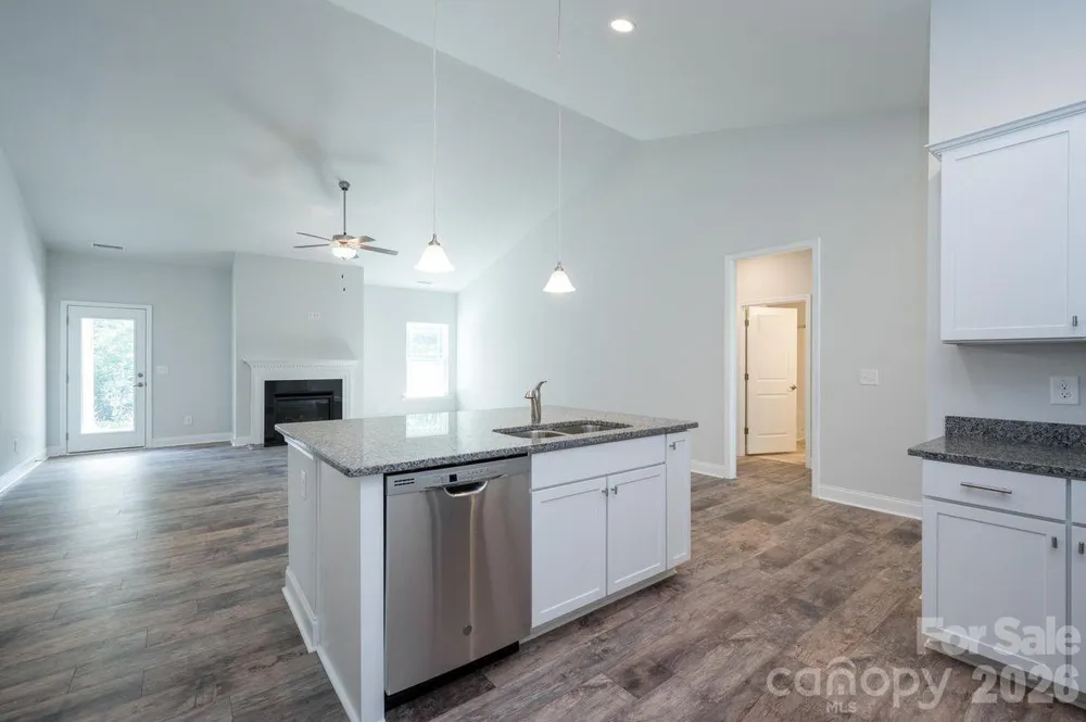 1007 Penarth Drive #18 Catawba, NC 28609