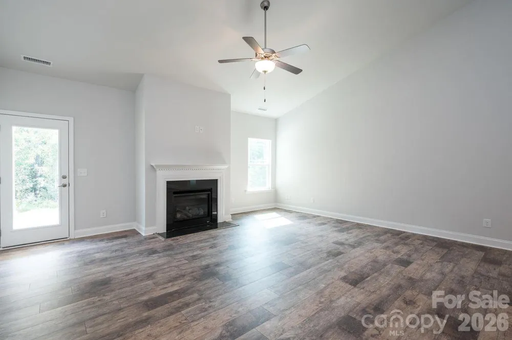 1007 Penarth Drive #18 Catawba, NC 28609