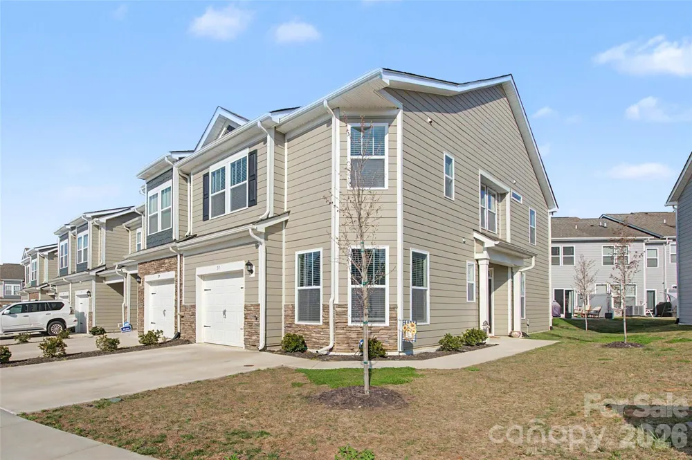 33 Cedar Hill Road Hendersonville, NC 28792