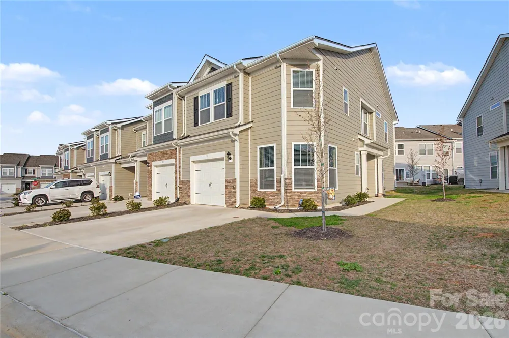 33 Cedar Hill Road Hendersonville, NC 28792