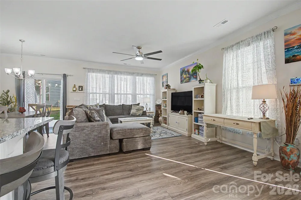 33 Cedar Hill Road Hendersonville, NC 28792