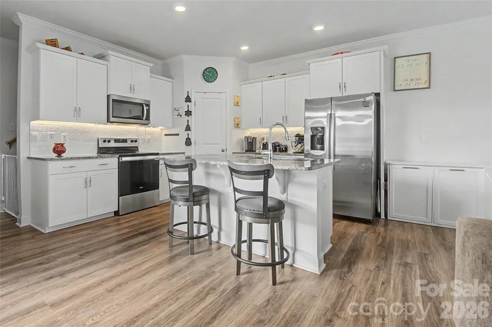 33 Cedar Hill Road Hendersonville, NC 28792