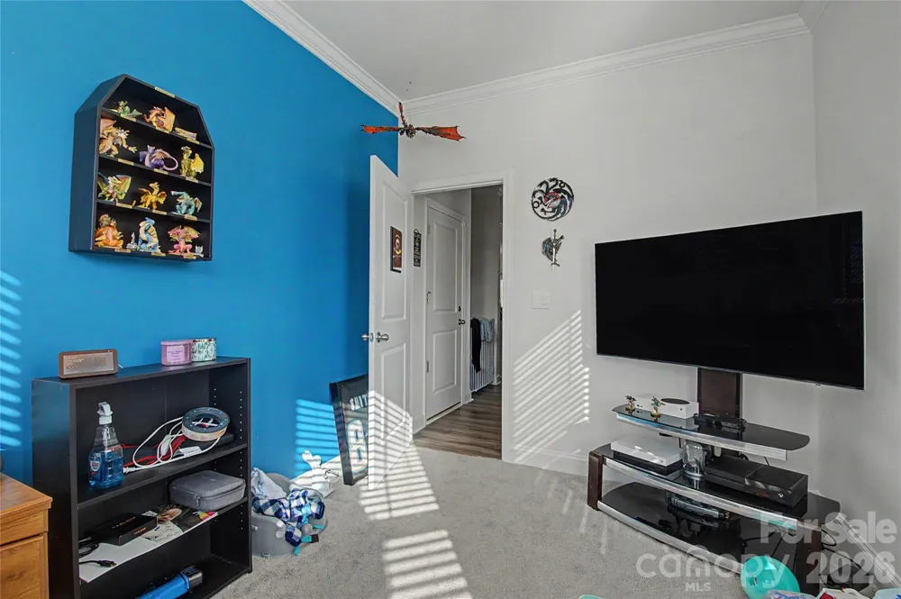 33 Cedar Hill Road Hendersonville, NC 28792