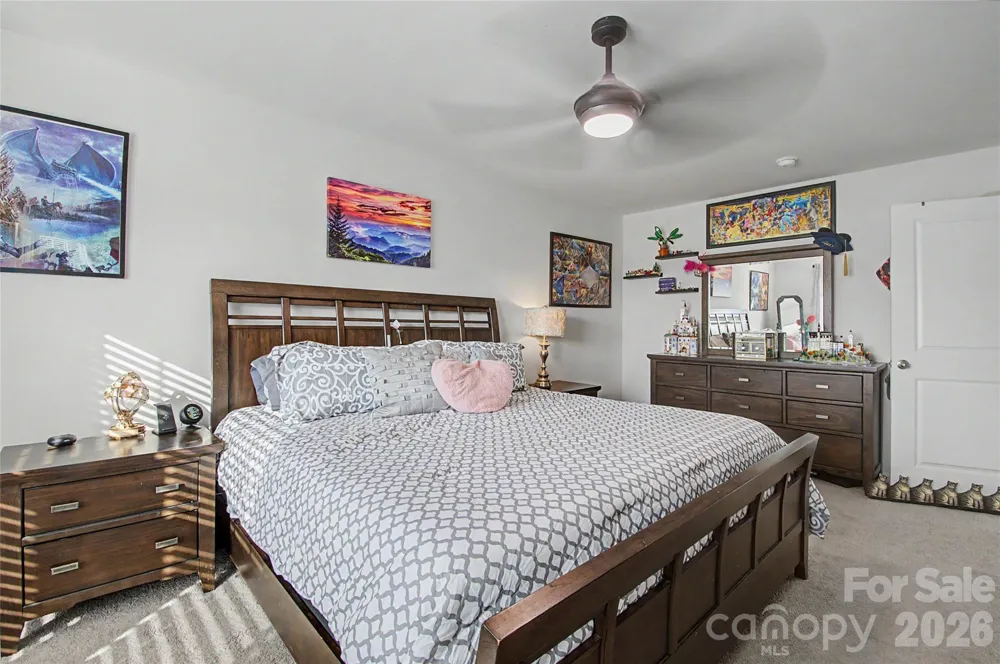 33 Cedar Hill Road Hendersonville, NC 28792