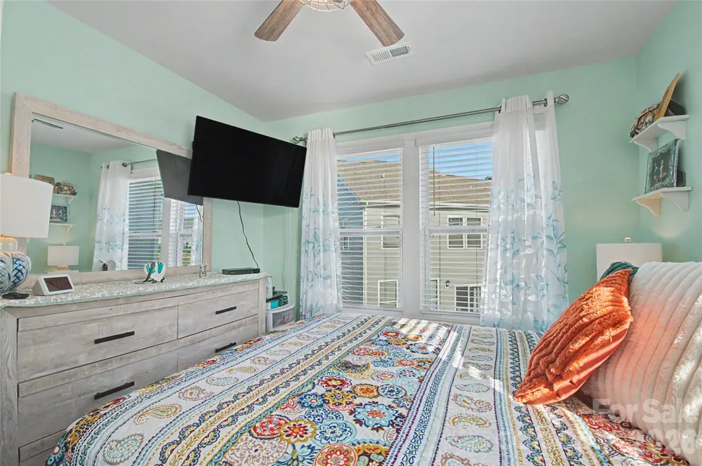 33 Cedar Hill Road Hendersonville, NC 28792