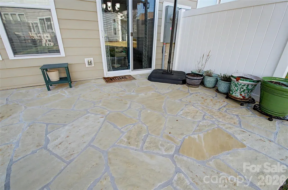 33 Cedar Hill Road Hendersonville, NC 28792