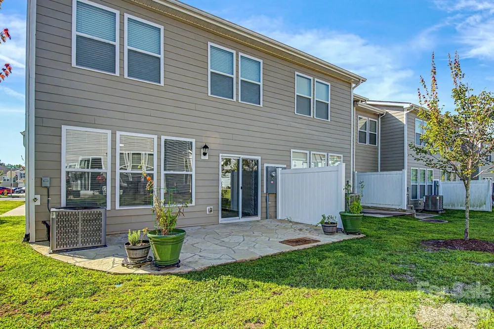 33 Cedar Hill Road Hendersonville, NC 28792