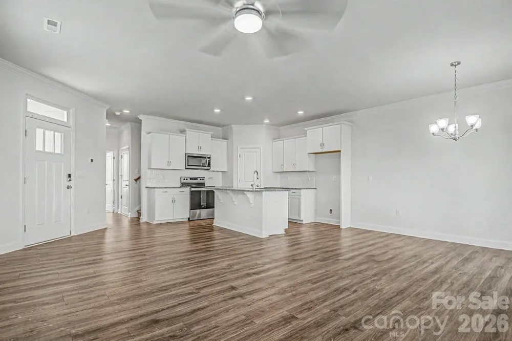33 Cedar Hill Road Hendersonville, NC 28792