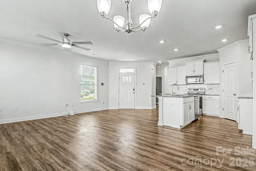 33 Cedar Hill Road Hendersonville, NC 28792